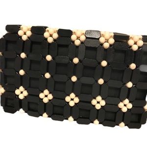 👜Africanhandmade beaded clutch in beige&black♣️